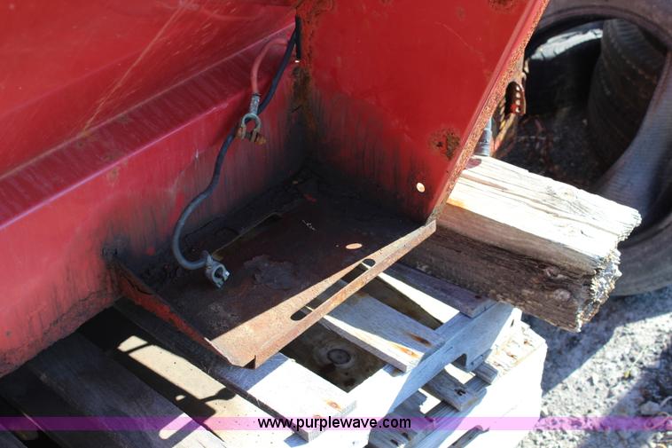 image for item BT9534 Hiniker V-box steel spreader