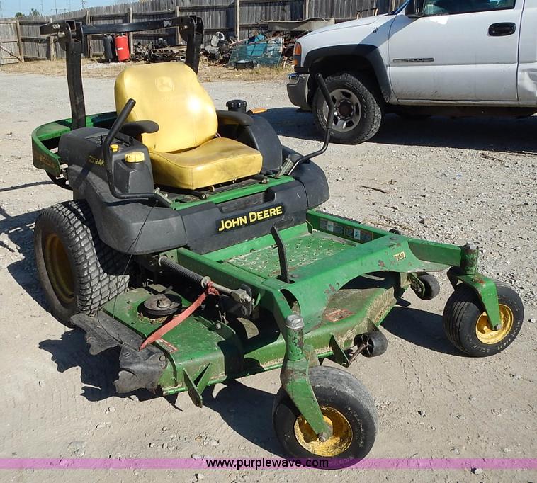 image for item BT9537 John Deere 737 lawn mower