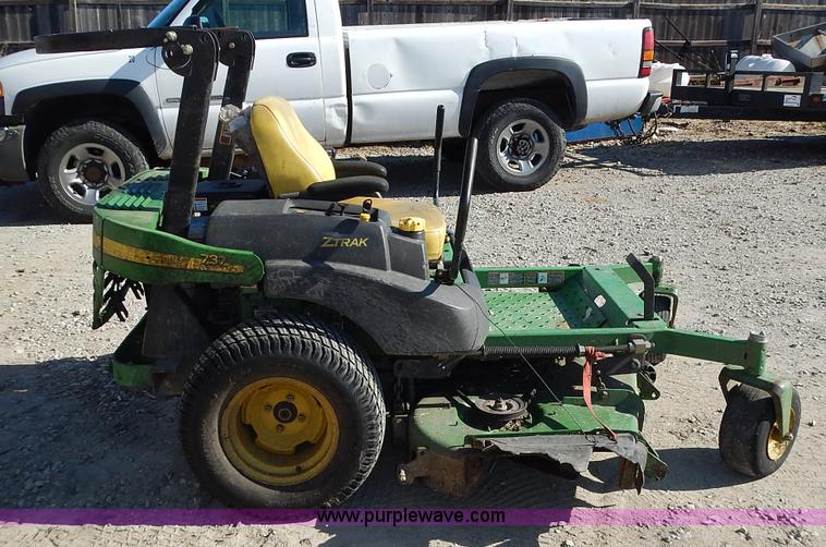image for item BT9537 John Deere 737 lawn mower