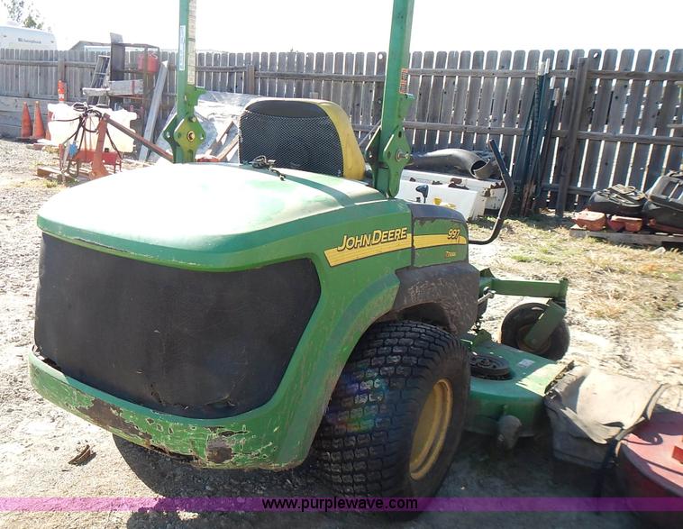 image for item BT9538 John Deere 977 Z-Trak lawn mower