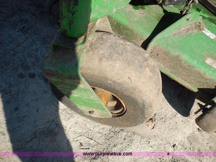 image for item BT9538 John Deere 977 Z-Trak lawn mower