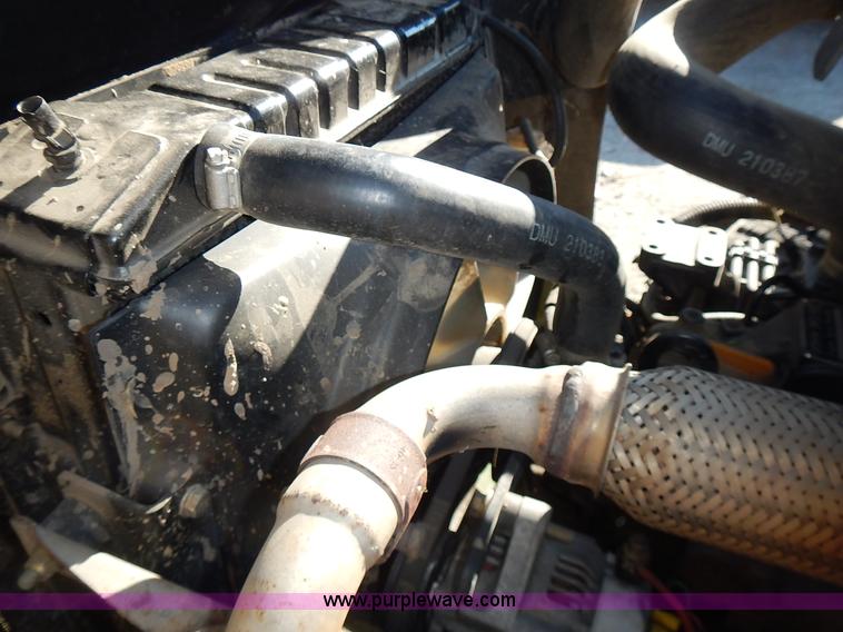 image for item BT9538 John Deere 977 Z-Trak lawn mower