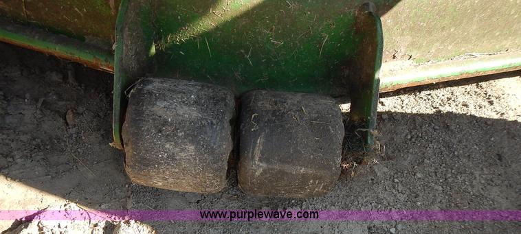 image for item BT9538 John Deere 977 Z-Trak lawn mower