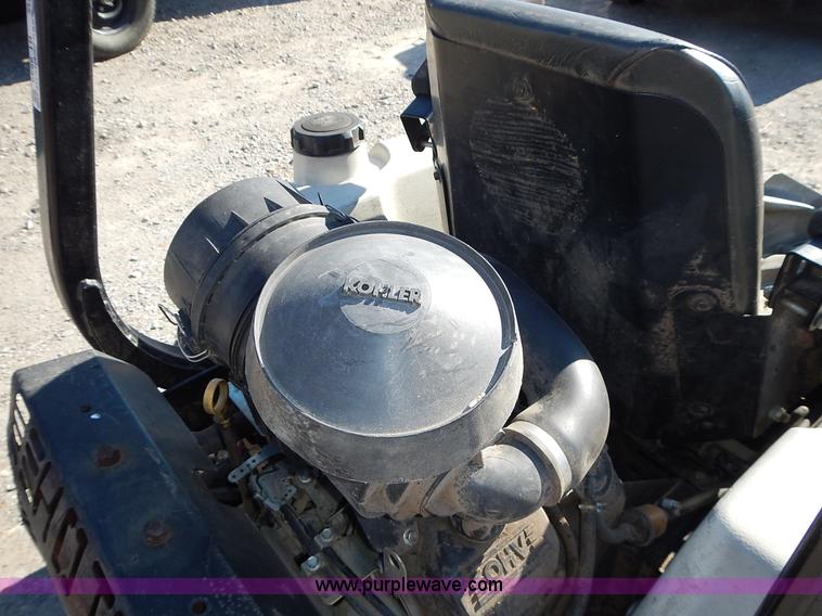 image for item BT9539 Toro Ultra Cut 60 lawn mower