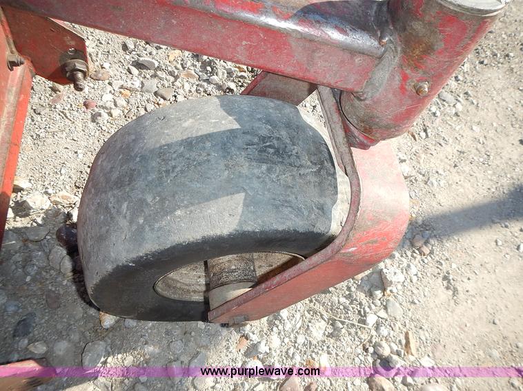 image for item BT9542 Ex Mark Lazer Z lawn mower