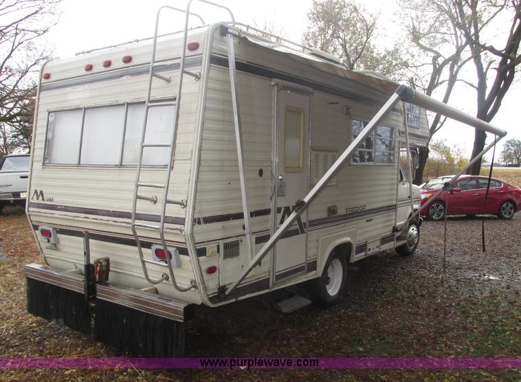 image for item H1026 1983 Ford Econoline Coachmen FreePort motorhome