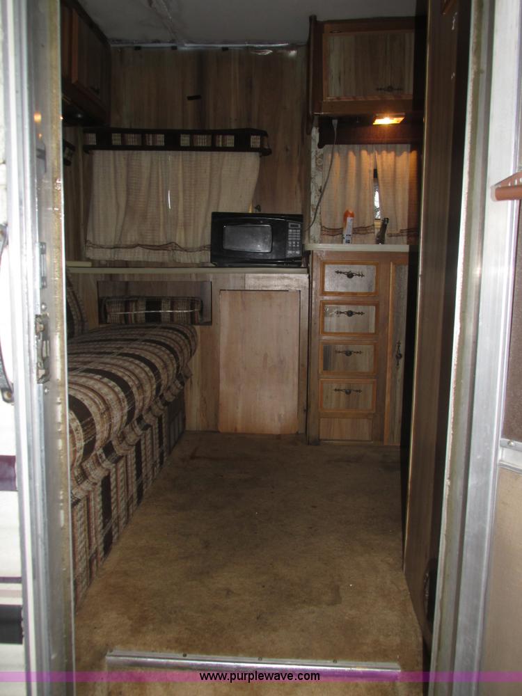 image for item H1026 1983 Ford Econoline Coachmen FreePort motorhome