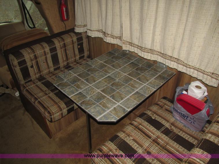 image for item H1026 1983 Ford Econoline Coachmen FreePort motorhome