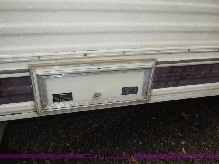 image for item H1026 1983 Ford Econoline Coachmen FreePort motorhome