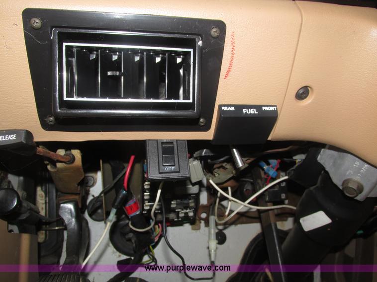 image for item H1026 1983 Ford Econoline Coachmen FreePort motorhome