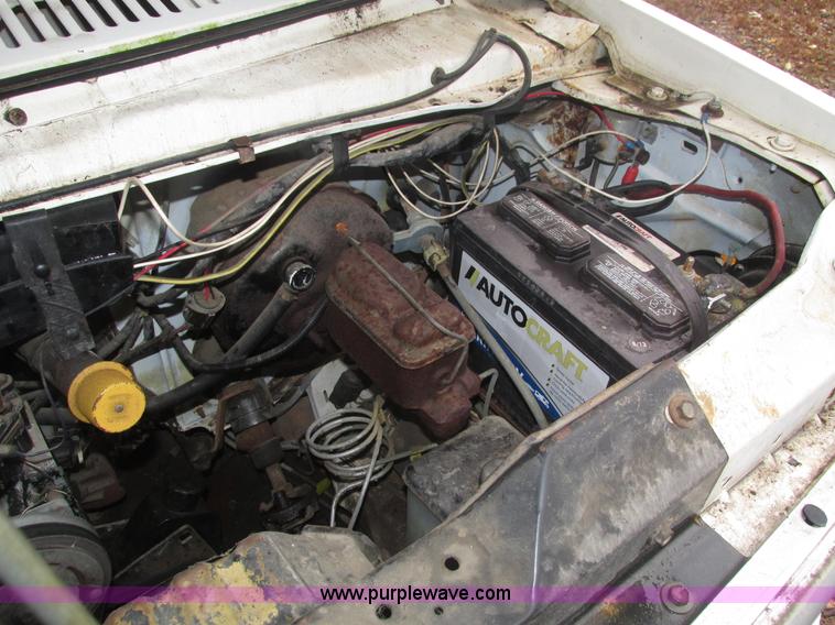 image for item H1026 1983 Ford Econoline Coachmen FreePort motorhome