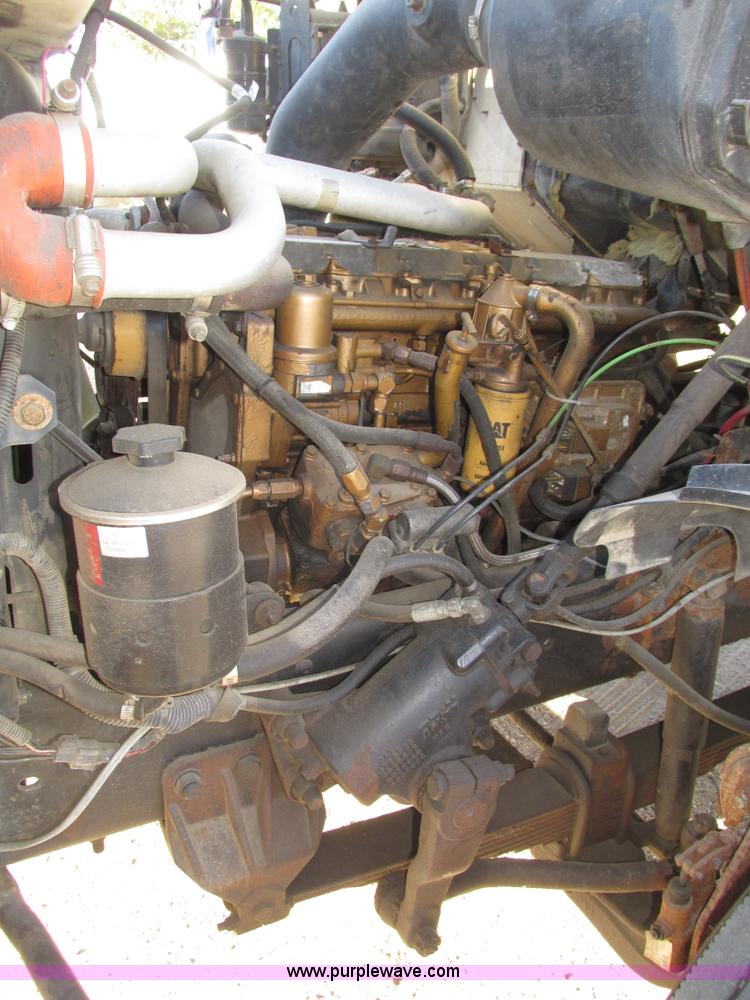 image for item H1119 1998 Ford L8513 Louisville 113 propane delivery truck