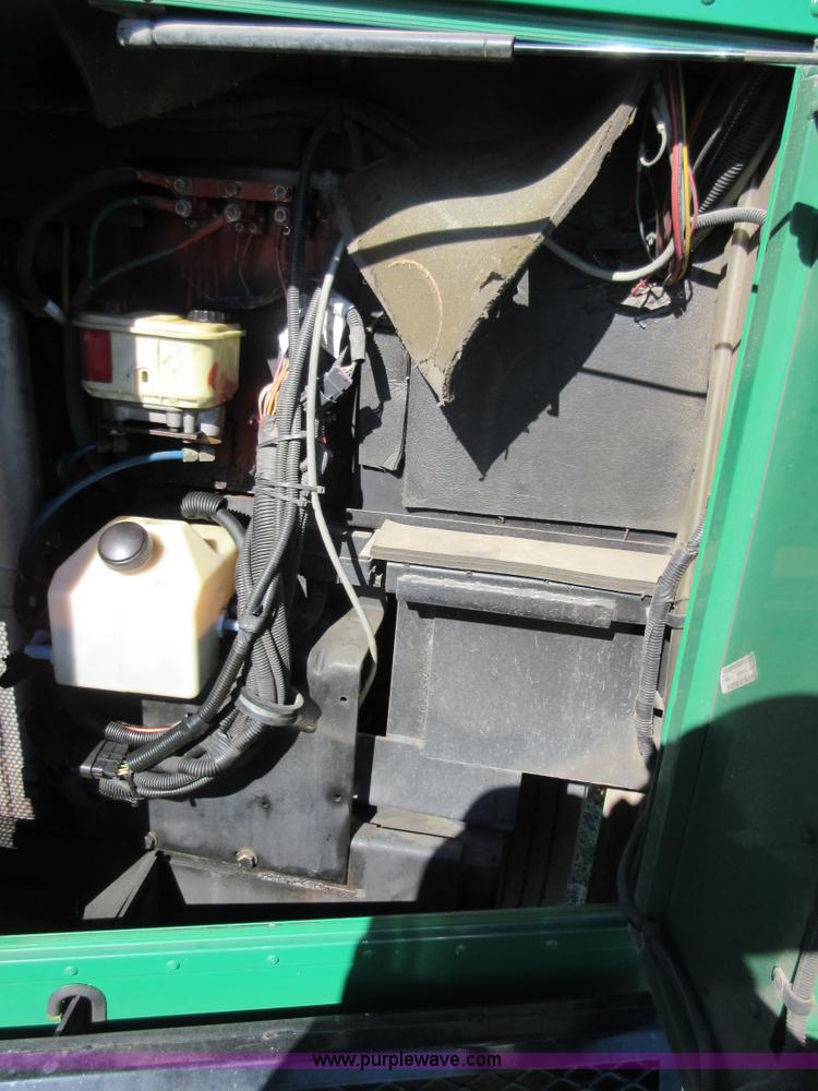 image for item I1853 2007 Freightliner MB55 Supreme Classic trolley