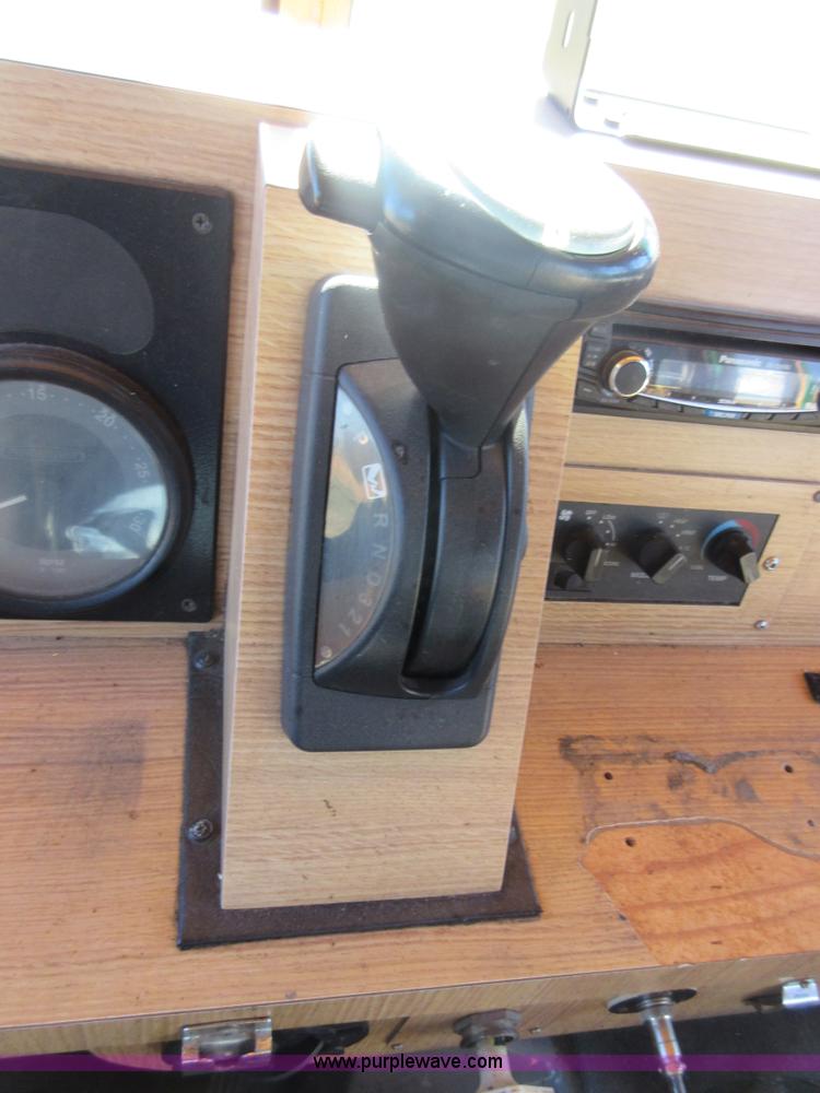 image for item I1853 2007 Freightliner MB55 Supreme Classic trolley