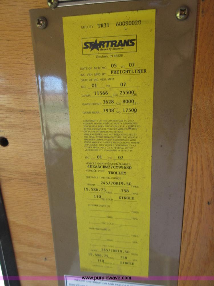 image for item I1853 2007 Freightliner MB55 Supreme Classic trolley