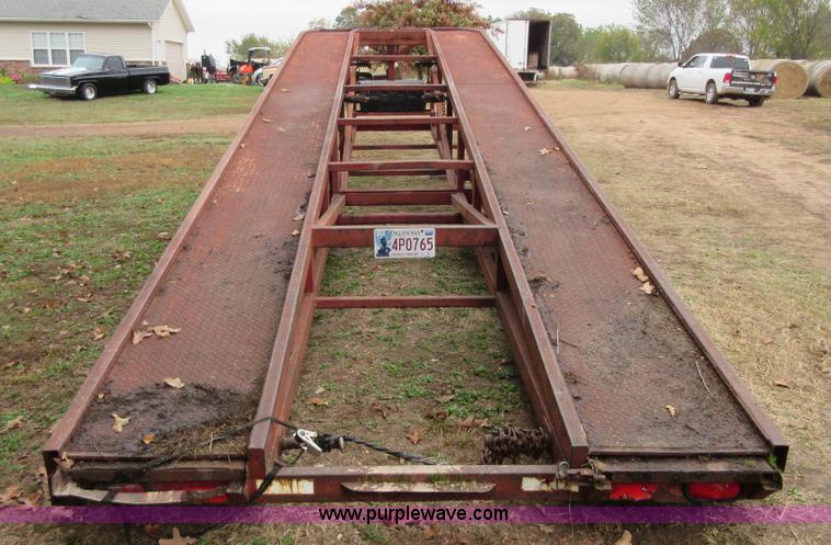 image for item I1884 1995 shop built car carrier trailer