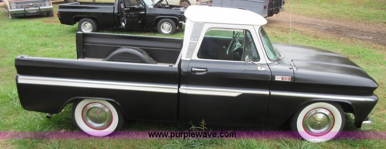 image for item I1887 1965 Chevrolet 10 pickup truck