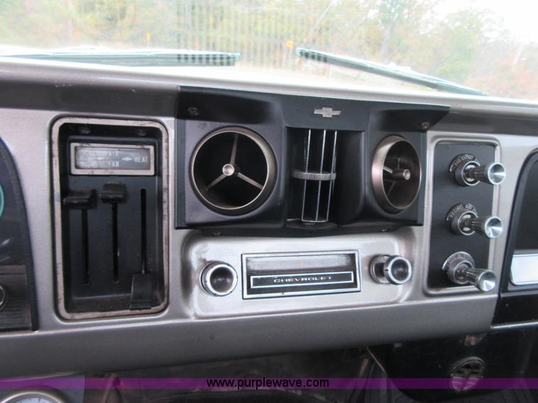 image for item I1887 1965 Chevrolet 10 pickup truck