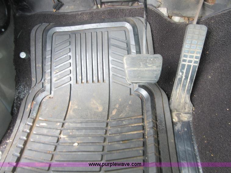 image for item I1887 1965 Chevrolet 10 pickup truck