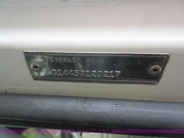 image for item I1887 1965 Chevrolet 10 pickup truck