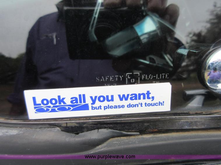 image for item I1888 1986 Chevrolet C10 pickup truck