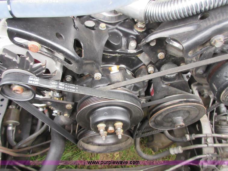 image for item I1888 1986 Chevrolet C10 pickup truck