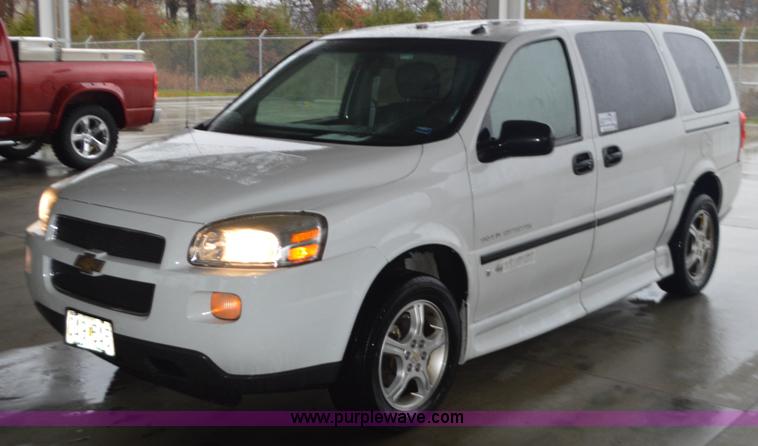 image for item I6274 2007 Chevrolet Uplander Cargo van