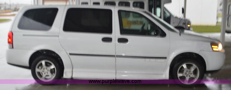 image for item I6274 2007 Chevrolet Uplander Cargo van