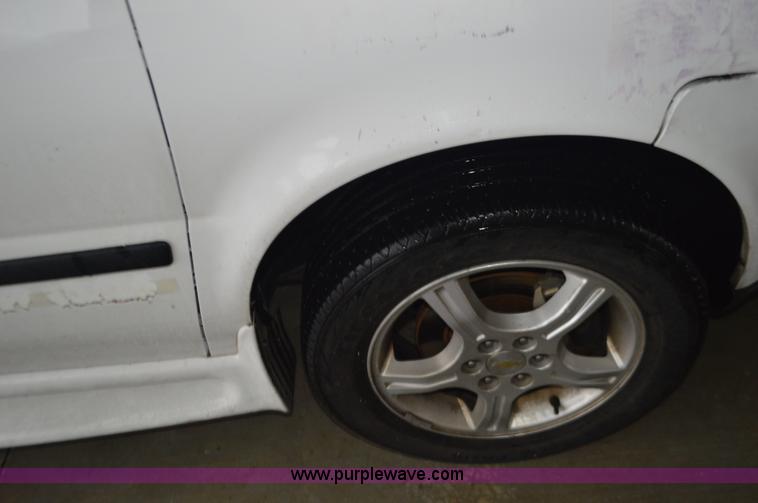 image for item I6274 2007 Chevrolet Uplander Cargo van