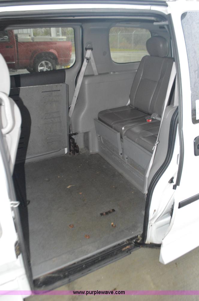 image for item I6274 2007 Chevrolet Uplander Cargo van