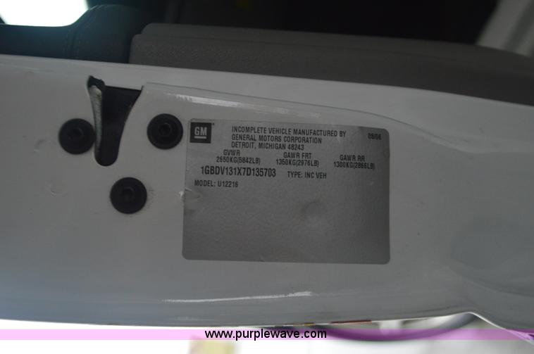 image for item I6274 2007 Chevrolet Uplander Cargo van