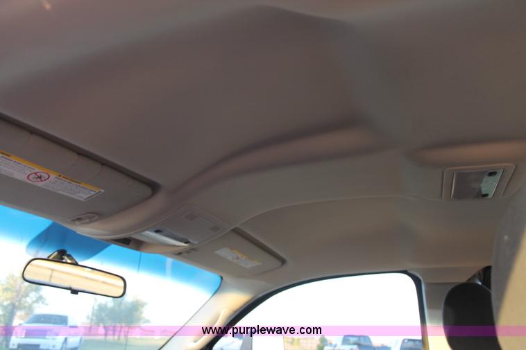 image for item J1395 2008 Chevrolet Silverado 2500 Ext. Cab pickup truck