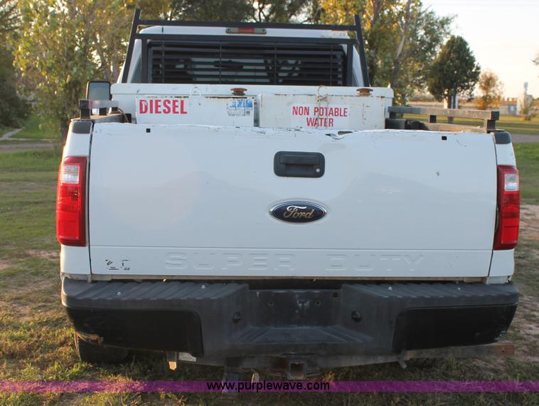 image for item J1397 2009 Ford F350 Crew Cab pickup truck