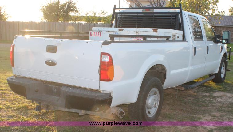 image for item J1397 2009 Ford F350 Crew Cab pickup truck