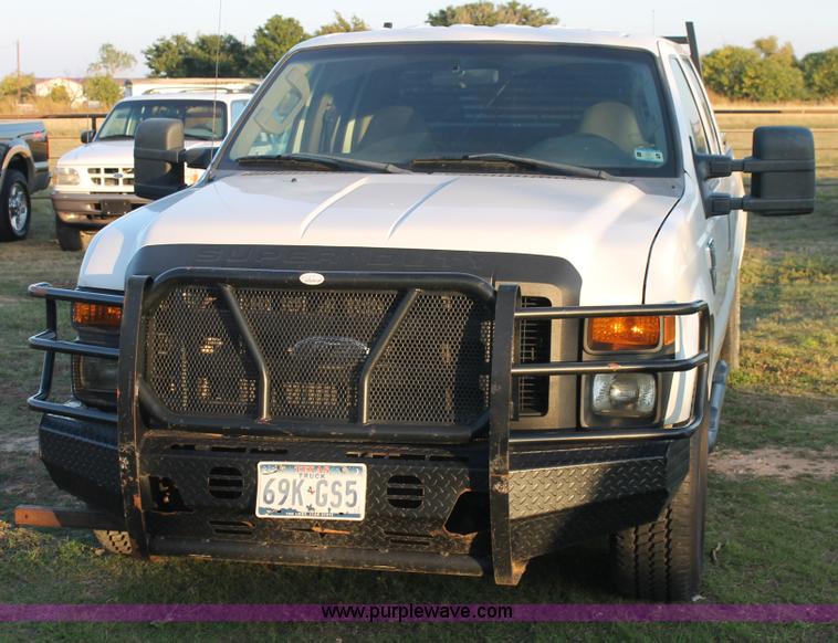 image for item J1397 2009 Ford F350 Crew Cab pickup truck