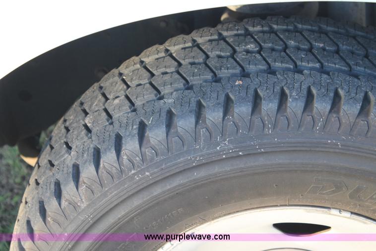 image for item J1397 2009 Ford F350 Crew Cab pickup truck