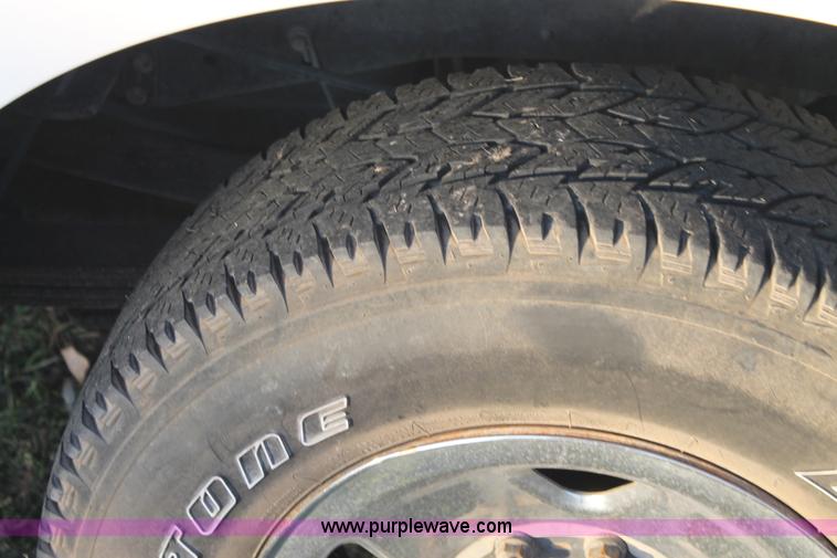 image for item J1397 2009 Ford F350 Crew Cab pickup truck