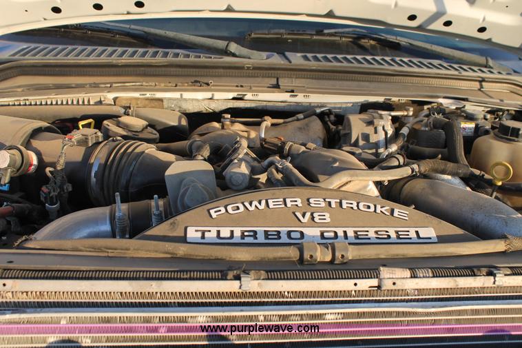 image for item J1397 2009 Ford F350 Crew Cab pickup truck