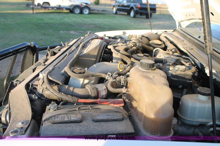 image for item J1397 2009 Ford F350 Crew Cab pickup truck