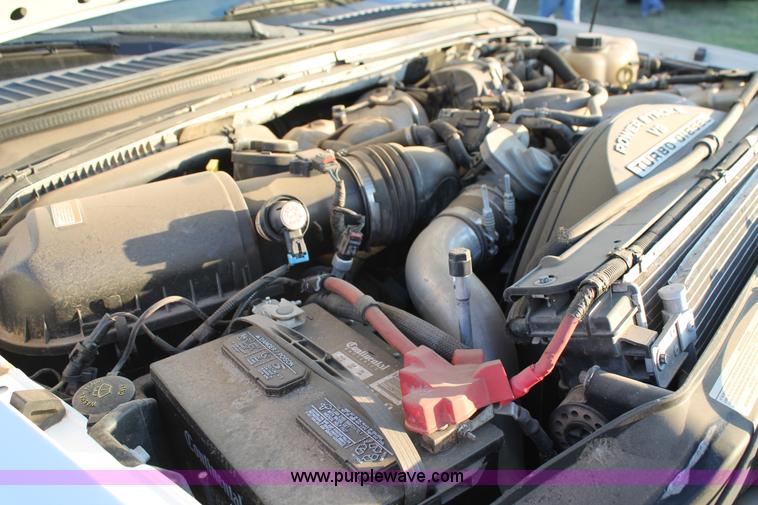 image for item J1397 2009 Ford F350 Crew Cab pickup truck