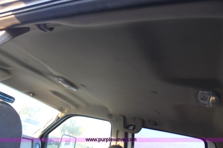 image for item J1397 2009 Ford F350 Crew Cab pickup truck