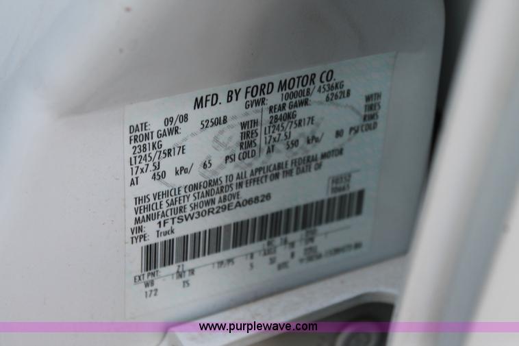 image for item J1397 2009 Ford F350 Crew Cab pickup truck