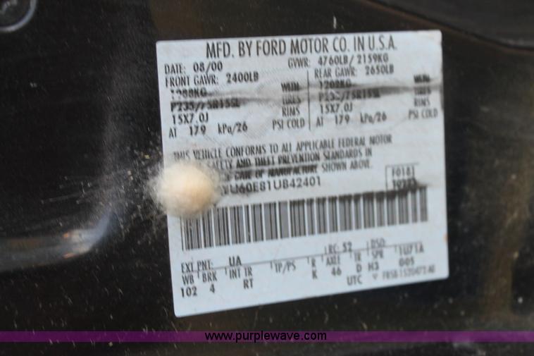 image for item J1398 2001 Ford Explorer SUV