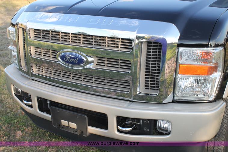 image for item J1400 2009 Ford F250 King Ranch Crew Cab pickup truck