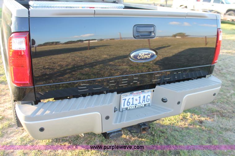 image for item J1400 2009 Ford F250 King Ranch Crew Cab pickup truck
