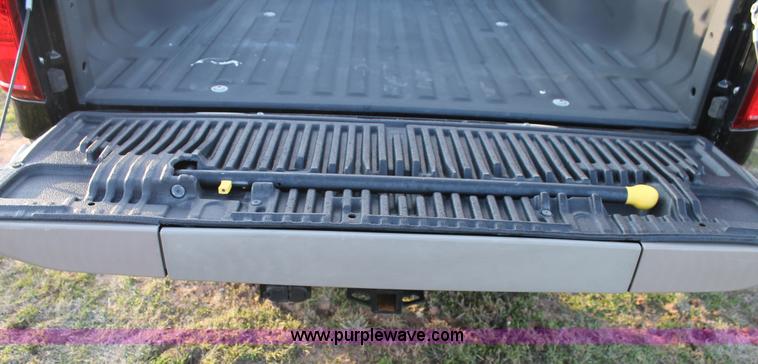 image for item J1400 2009 Ford F250 King Ranch Crew Cab pickup truck