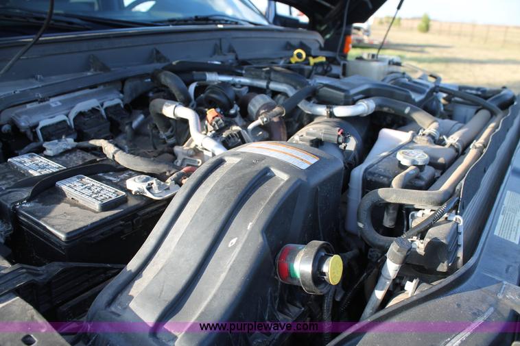 image for item J1401 2013 Ford F350 pickup truck