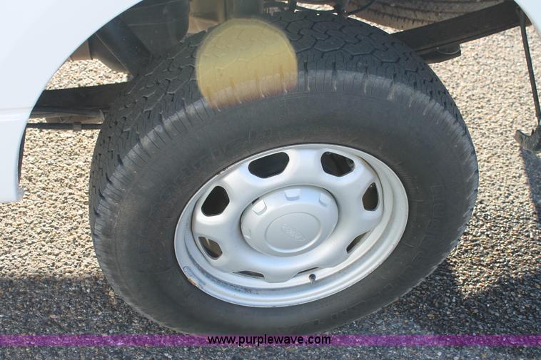 image for item J1404 2010 Ford F150 pickup truck