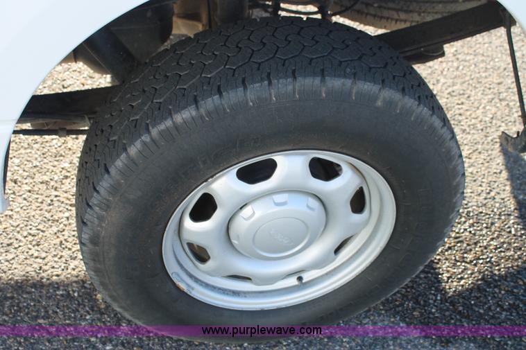 image for item J1404 2010 Ford F150 pickup truck