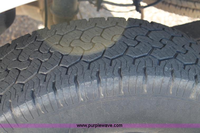 image for item J1404 2010 Ford F150 pickup truck